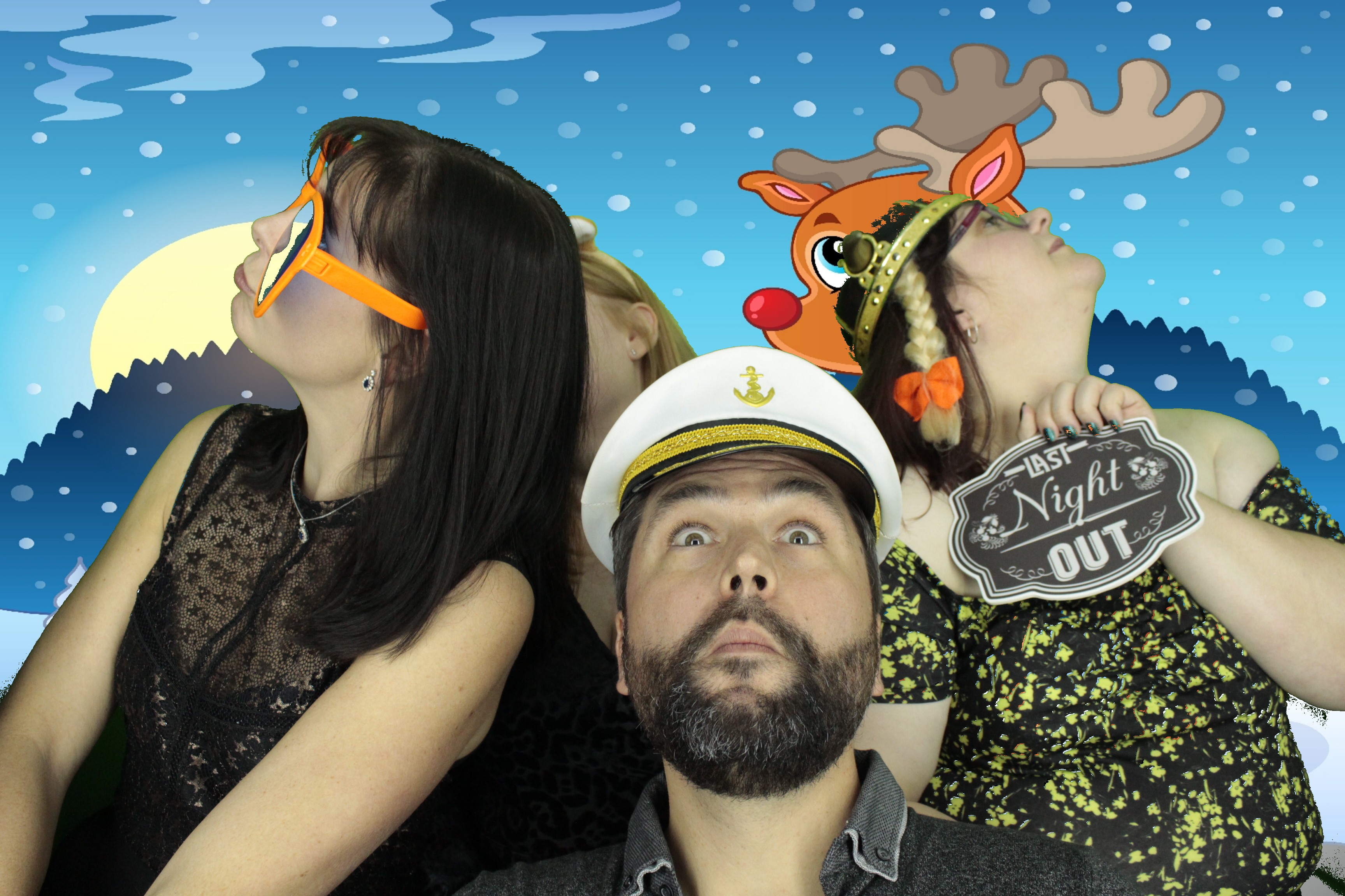 Ocean Network Express Christmas Party 2019 | View more photos from the event at gallery.myphotoboothexperience.co.uk/u/MyPhotoBoothExperienceLtd/Ocean-Network-Express-Christmas-Party-2019
